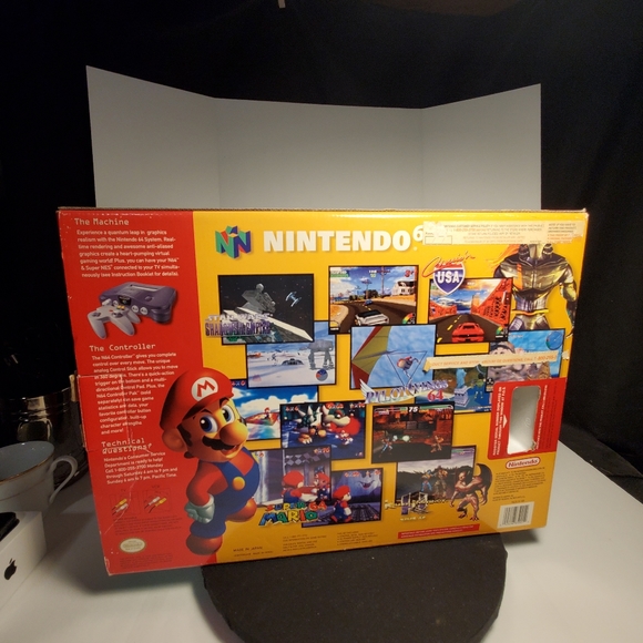 Nintendo 64 Console System w/ Box & Controller - Picture 12 of 16